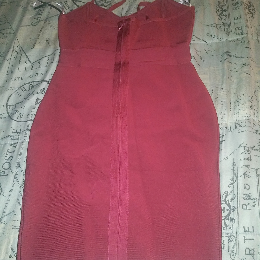 Dress - Picture 3 of 4